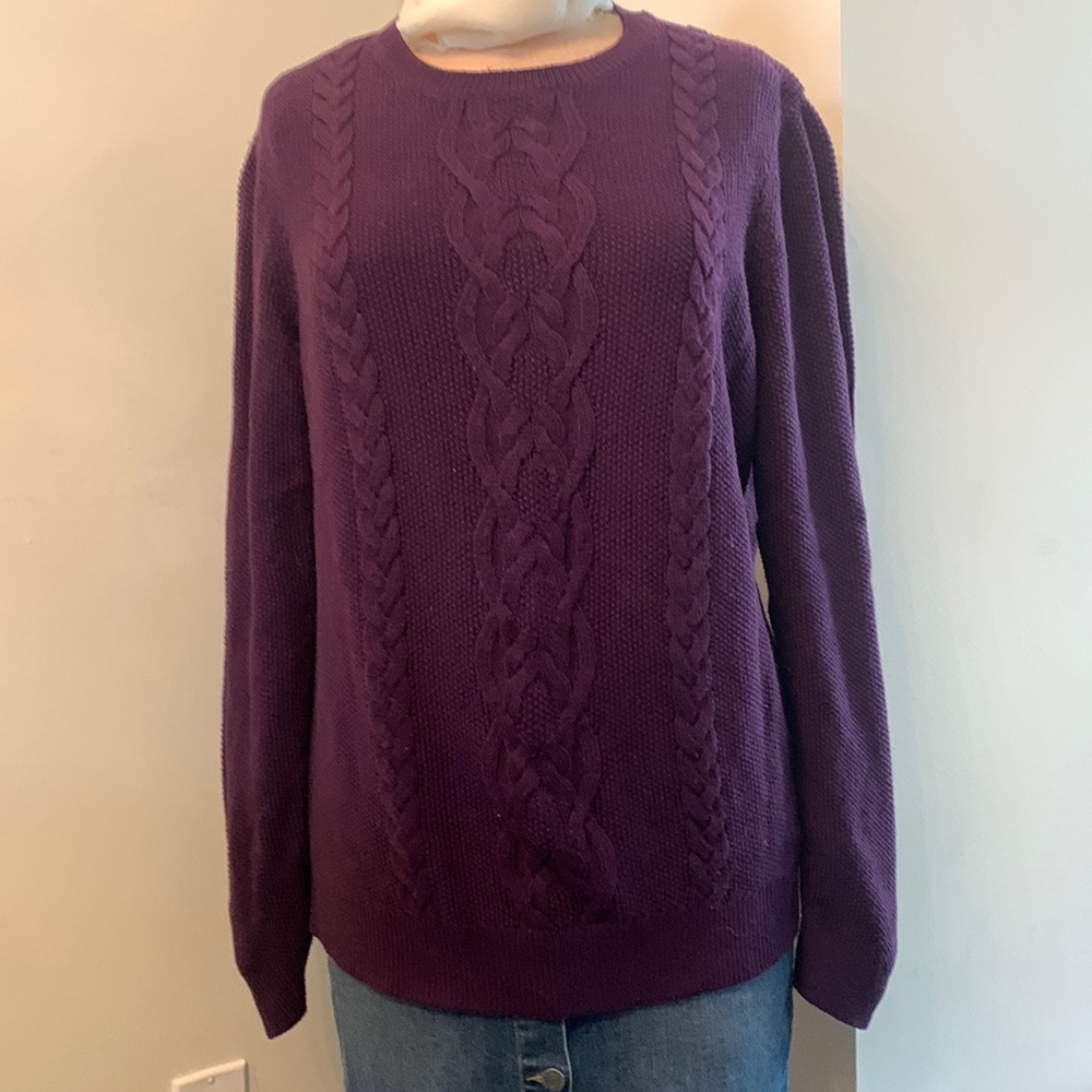 Tommy Hilfiger mint condition cotton blend cable knit pullover in deep purple
